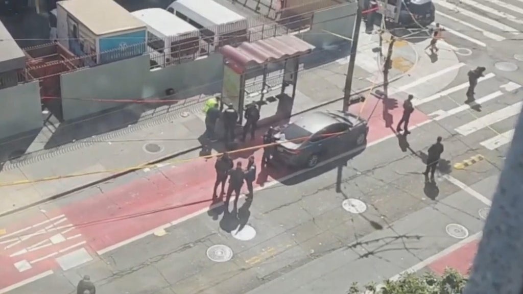 Suspect fleeing San Francisco police dies after crashing scooter, police say โ CBS Bay Area (KPIX), Dunedin Technology news