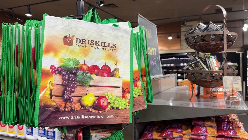 Hopkins grocery store seeks community support amid sales struggles — WCCO / CBS Minnesota, Dunedin Government news