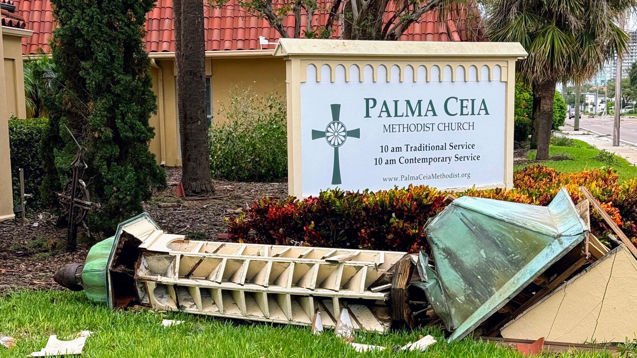 South Tampa church installs new steeple nearly two years after Hurricane Milton — WFTS ABC Action News Tampa