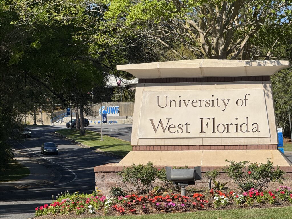 University of West Florida orders dorms evacuated on less than a day’s notice — Florida Phoenix, Dunedin Schools news