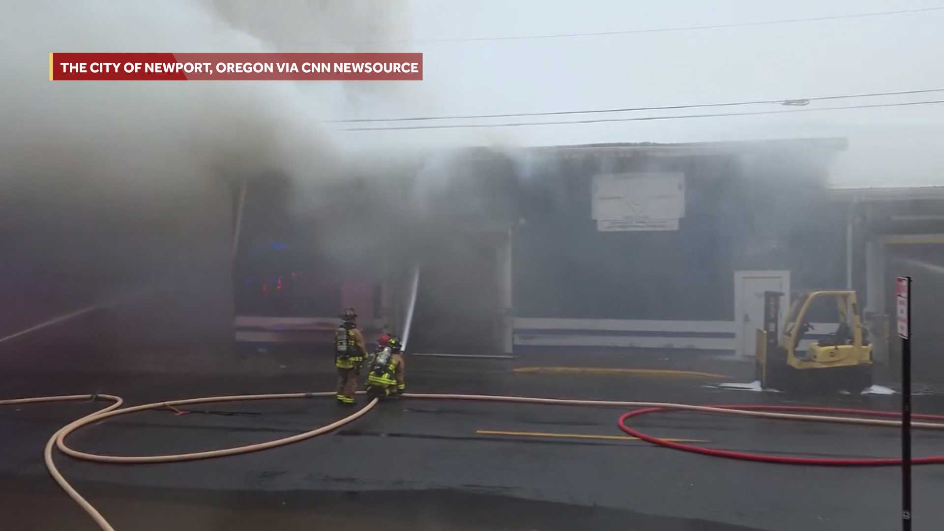 Possible ammonia contamination prompts evacuations after Oregon seafood plant fire, officials say — WESH 2 Orlando, Dunedin Schools news