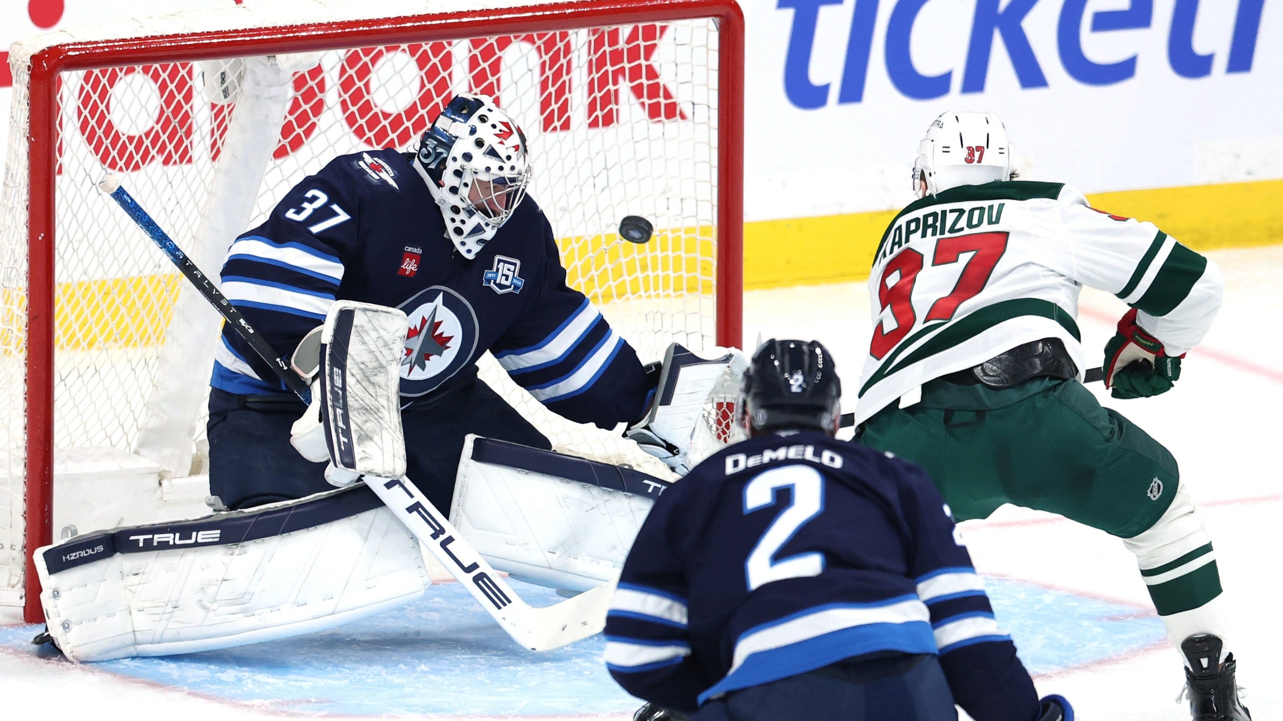 How Connor Hellebuyck Trade Might Hurt/Help MN Wild — Minnesota Sports Fan, Dunedin Sports news