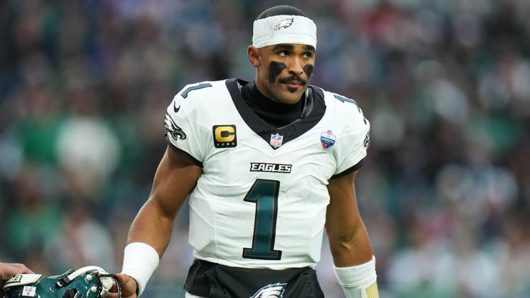 NFL and players' union working together to review the handling of Jalen Hurts' blood clot diagnosis — WTSP Sports Tampa Bay, Dunedin Sports news