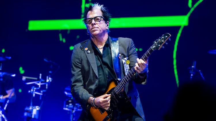 The Offspring guitarist Noodles leaves tour due to 'fairly serious health issue' — WTSP Entertainment Tampa Bay, Dunedin Health news