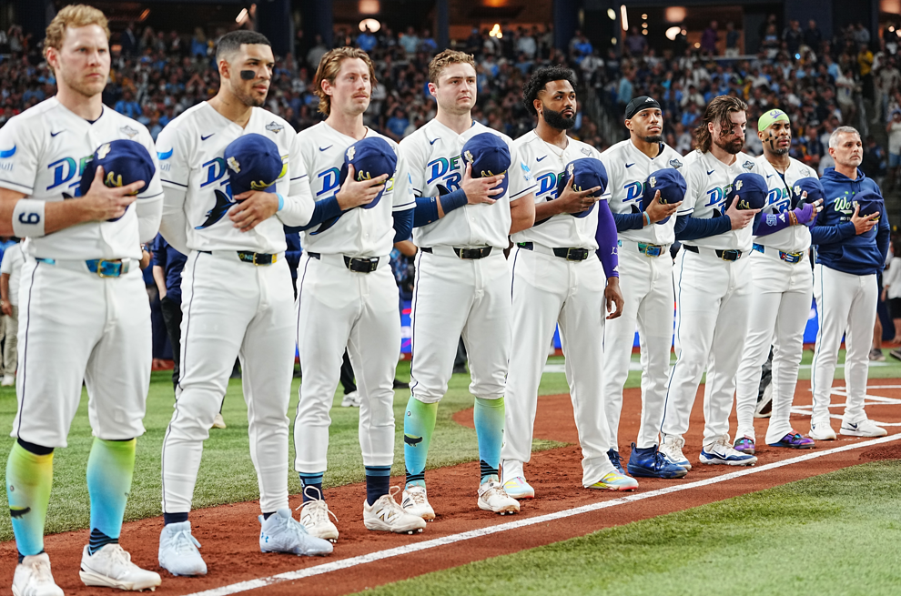 World Series, Game 4 live updates: Tampa Bay Rays vs. Milwaukee Brewers — Dunedin Sports news