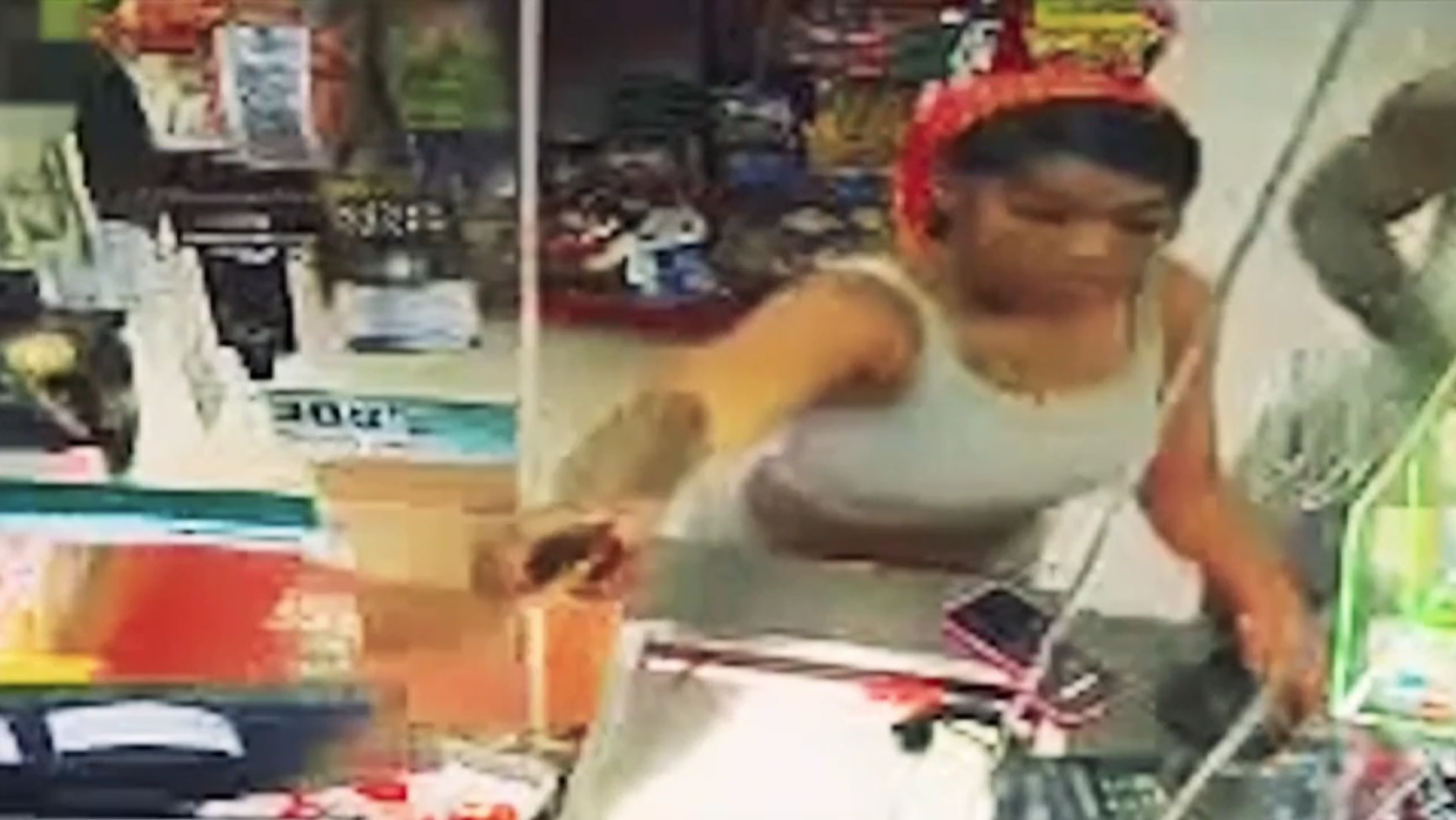 BSO detectives seek to ID woman seen pepper-spraying clerk at North Lauderdale Kwik Stop — WSVN 7 Broward, Dunedin Business news